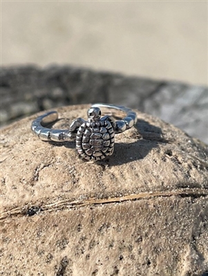 sea turtle toe ring